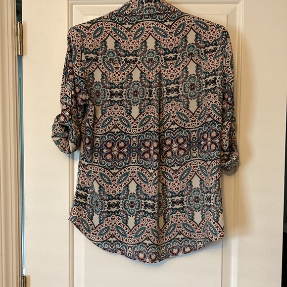 🛍 [handed down] Express | Portofino Shirt button up blouse adjustable sleeves - Picture 5 of 8
